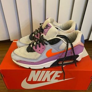 women nike air max. used size 7. white, purple, pink.